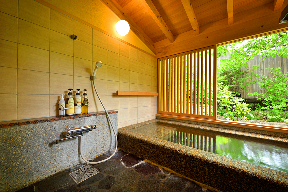 離れ 露天風呂付き客室メイン画像